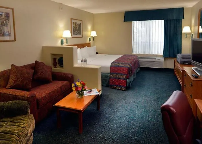 Gateway Motel 3*
