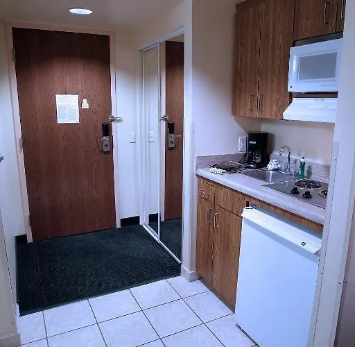 Gateway Motel 3*